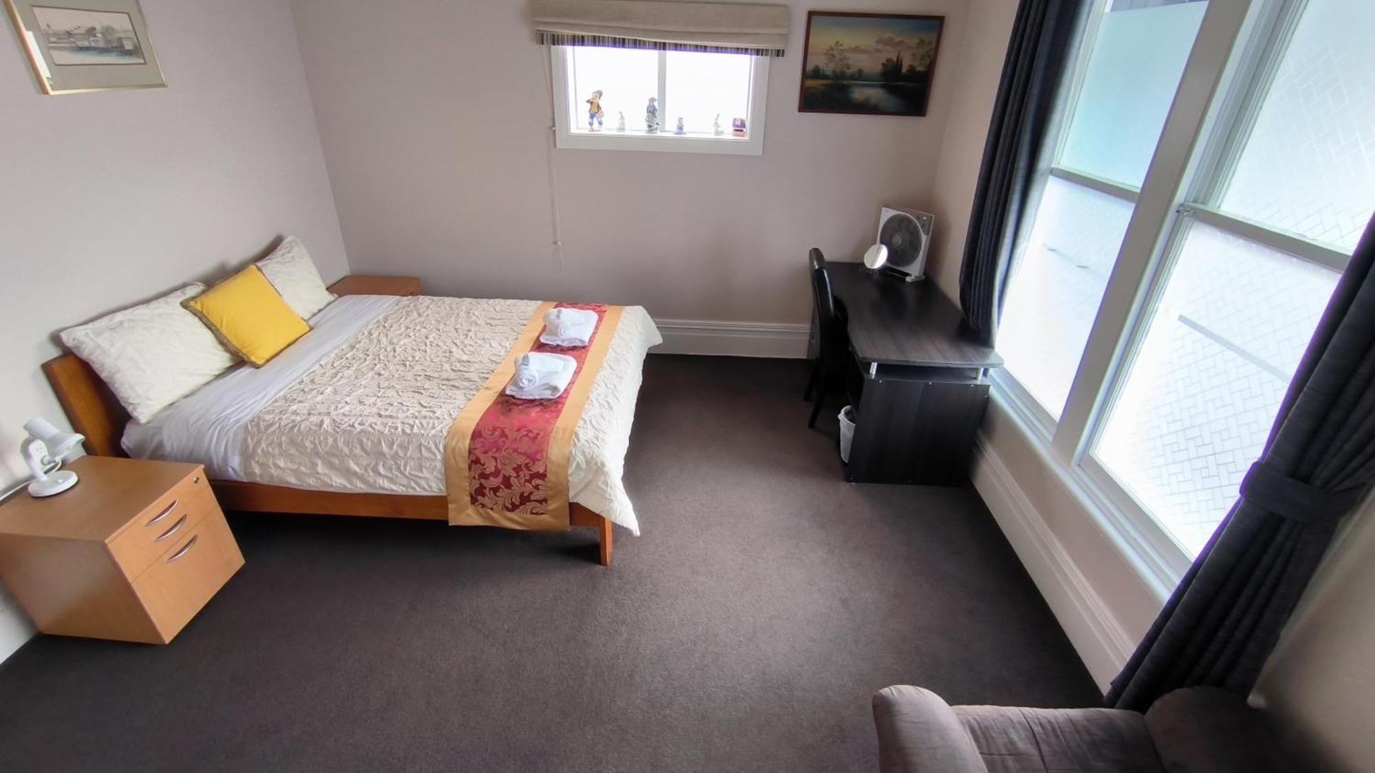 City Centre Superior Villa 3 Large Double Bedrooms Κράισττσερτς Εξωτερικό φωτογραφία